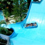 Máng trượt phao ba Boomerang DSN